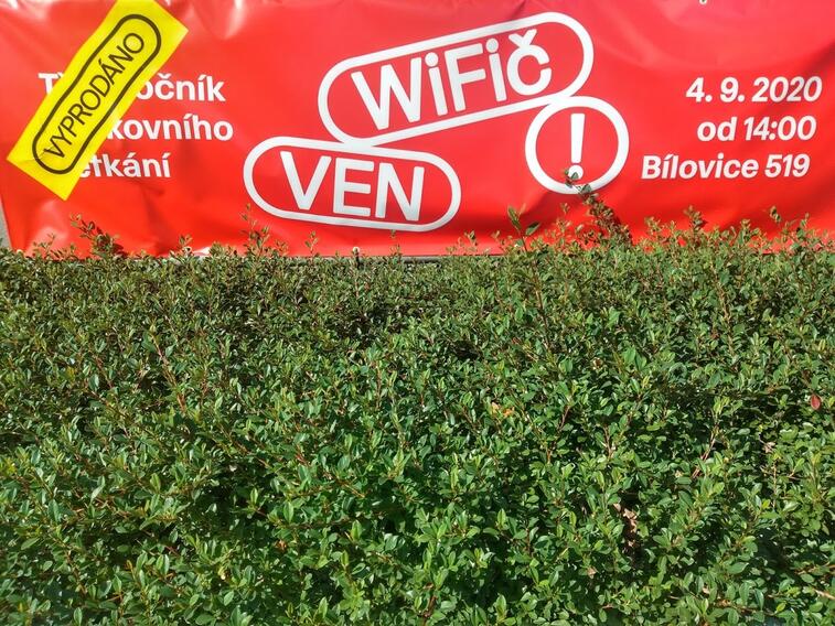 Vyprodáno. Ven nás může wifičet jen 1 000